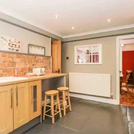 Nyaraló Roanview - Cosy But Spacious With Sea Views